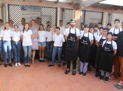 Alumnos de los cursos de Cocina y Servicio de Restaurante darán este viernes un desayuno a los usuarios de AFAVIDA