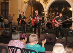 Almuñécar despide el verano con un Festival de Rock y concierto de la Banda Municipal de Música sexitana