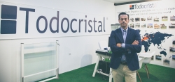 Allglass Systems triunfa en más de 40 países con sus innovadoras cortinas de cristal