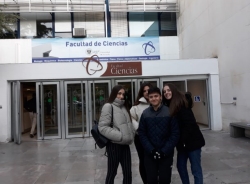 Cuatro alumnos del IES Antigua Sexi han iniciado esta semana su participación en el programa PIIISA