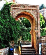 El Partido Popular critica que el PSOE retirara el Arco del Paseo del Flores y destruyera historia viva de Salobreña