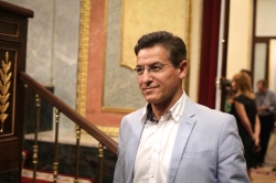 Luis Salvador demanda al Gobierno actuaciones urgentes para la mejora y dignificación de las condiciones laborales del personal de enfermería de insti