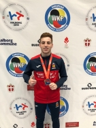 NUEVO TRIUNFO DEL KARATEKA SALOBREÑERO DANIEL MARTÍN
