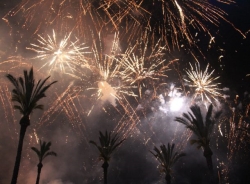 Los fuegos piromusicales de Pirotecnia Martín en las fiestas de La Herradura fueron impresionantes