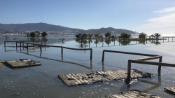 La Playa de Poniente no puede quedar inundada cada vez que el mar se levanta. Necesitamos soluciones ya.