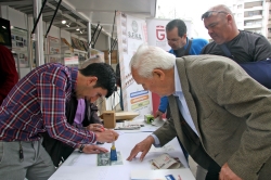 Diputación amplía las actividades de su Oficina Tipográfica en la Feria del Libro
