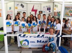 El IES Puerta del Mar de Almuñécar participó con un stand en la 22 Feria de la Ciencia que celebró el Parque de las Ciencias de Granada