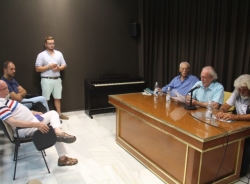 El poeta sexitano Antonio Medina Olivares presentó su libro “Desnudando el alma”