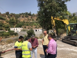 Arrancan las obras en el Puente de Río Chico en Órgiva