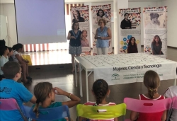 El área de Igualdad y el Instituto Andaluz de la Mujer resaltan en Motril el papel de la mujer en la Ciencia