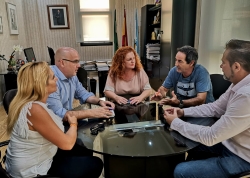 Raúl Fernández aborda junto al gobierno local de Salobreña diferentes propuestas para la elaboración de un Plan Estratégico de Turismo para la Costa