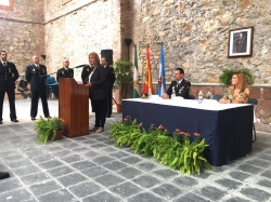 La alcaldesa felicita a la Policía Nacional en el día de su patrón y reclama más agentes para la Comisaría de Motril