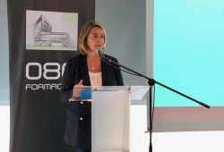 La alcaldesa destaca la importancia de contar con profesionales en hostelería para potenciar el turismo de Motril