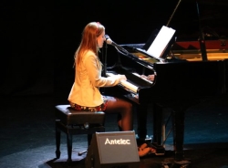 Almuñécar abrió la semana cultural con un bello concierto de Alicia Tamariz Sextet