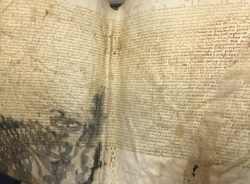 Almuñécar restaurará 13 documentos del archivo municipal de entre los siglos XV y XVII