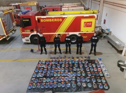 Los Bomberos de Almuñécar han conseguido reunir más de un centenar máscaras en 24 horas