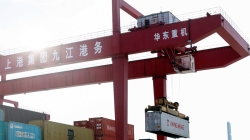 Las exportaciones andaluzas crecen un 3,8% en febrero, hasta los 2.569 millones, con una fuerte subida de China, del 183%