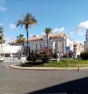 SALOBREÑA RETOMA TRABAJOS ESENCIALES DE MANTENIMIENTO DE JARDINERÍA DE ESPACIOS PÚBLICOS