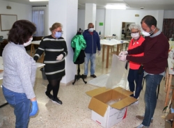 Almuñécar agradece y reconoce la gran labor realizada por el voluntariado local en la elaboración material de prevención y protección contra el Covid-