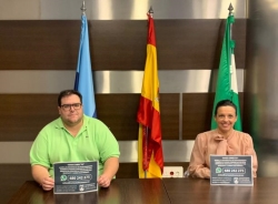 Almuñécar habilita una línea de servicio de Whatsapp para recibir incidencia de vía pública
