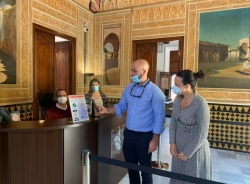 Las oficinas de turismo de Almuñécar y La Herradura reabren al público después de casi tres meses