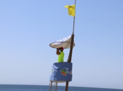 Más de 620 actuaciones han llevado a cabo los puestos de socorro de las playas de Almuñécar y La Herradura hasta el mes de agosto