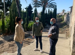 El Ayuntamiento de Almuñécar mejora el acceso peatonal al IES Antigua Sexi por la calle Necrópolis