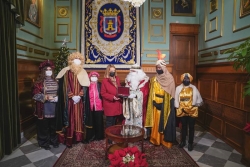 Motril brindó una bienvenida histórica a los Reyes Magos de Oriente