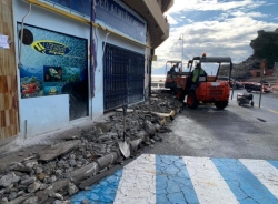 Almuñécar rehabilita y mejora la urbanización del acerado de la plaza de Abderramán o San Cristóbal
