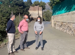 El Ayuntamiento de Almuñécar lleva a cabo el hormigonado parcial del Camino de las Colinas de la Cruz
