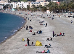 La reapertura tras el confinamiento de Granada se ha dejado sentir este sábado en Almuñécar y La Herradura
