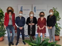 Los cuadernos ‘Activa-mente’ aportan su grano de arena por la igualdad en la celebración del 8 de marzo