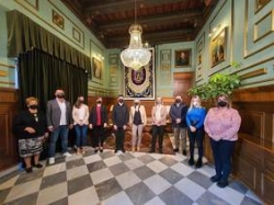 La alcaldesa señala al joven Álvaro Moreno Martín como un auténtico valor de la poesía actual y futura