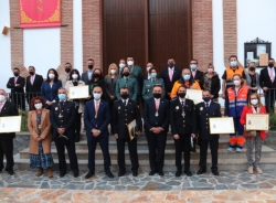 La Cofradía de San Juan de Almuñécar rindió homenaje a los colectivos locales destacados durante la pandemia del Covid-19