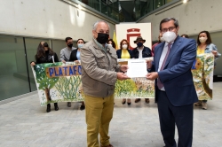 26 colectivos de la provincia entregan al presidente de la Diputación propuestas para defender el monte andaluz