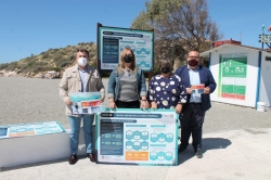 Diputación entrega material divulgativo para promover el buceo recreativo en la Costa Tropical