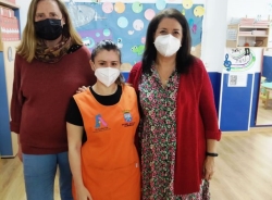 La educadora infantil de Almuñécar Ángela Aragón Joya, premiada en los prestigiosos VI Premios “Revista Infantil”