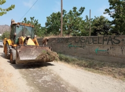 El Ayuntamiento de Almuñécar acomete la mejora de 600 metros del vial Casa Adelfas