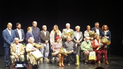 HOMENAJE A LOS MAYORES QUE CUMPLEN SUS BODAS DE ORO