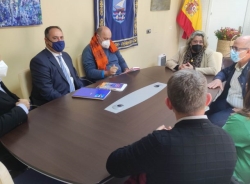 La Alcaldesa de Almuñécar pide la empresa adjudicataria de jardinería municipal el máximo interés para hacer un referente