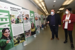 La exposición itinerante ‘¿Conoces a estas deportistas?’ llega a la sede de la Diputación de Granada
