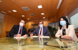 Diputación y Correos firman un convenio marco de desarrollo de servicios para el medio rural