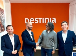 El Patronato de Turismo de Almuñécar y Destinia acuerdan una promoción turística en los canales TV5 y Cuatro