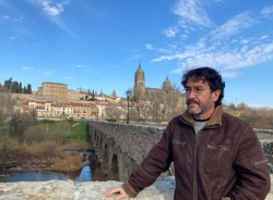 El poeta Reinaldo Jiménez presentará su libro poemario “Sobras de pan” en Almuñécar