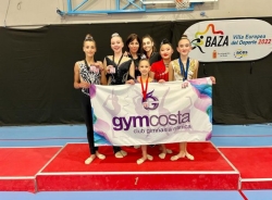 Una decena de podios sumaron las gimnastas del Club Gymcosta de Almuñécar en Baza