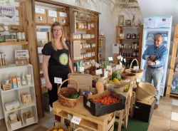 Abre sus puertas en Almuñécar una tienda de productos bío