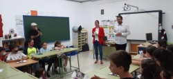 Pampaneira presenta un cuaderno infantil para concienciar sobre el turismo sostenible y respetuoso con el medio ambiente