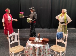 Almuñécar comienza la programación cultural del mes de julio con una representación del Taller de Teatro de Adultos