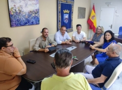 Los parlamentarios andaluces Trinidad Herrera y Jorge Saavedra muestran su respaldo al Alcalde de Almuñécar y se comprometen a apoyar las iniciativas