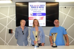 El XLIV Trofeo Ciudad de Motril trae al Recreativo del Granada CF este viernes día 12